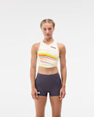 Soutien-gorge court pour le jour de la course