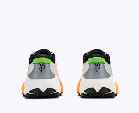 Speedgoat 7