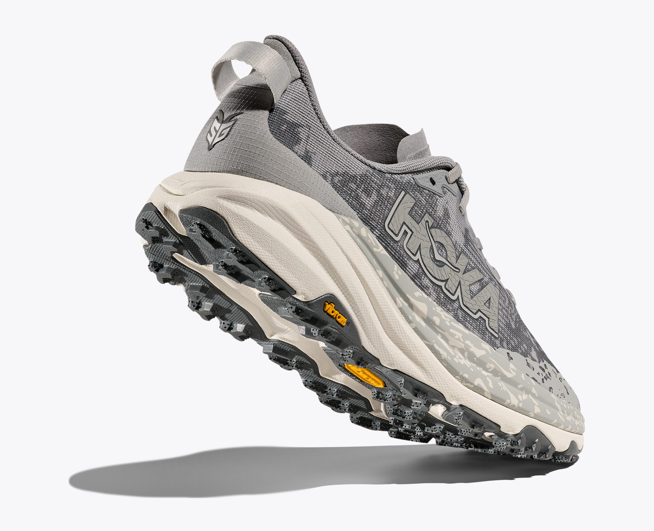 最も完璧な HOKA Speedgoat 6 for Men | HOKA® EE ピアス