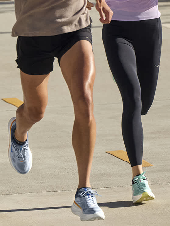 アパレル |パフォーマンスウェア】HOKA® 公式サイト