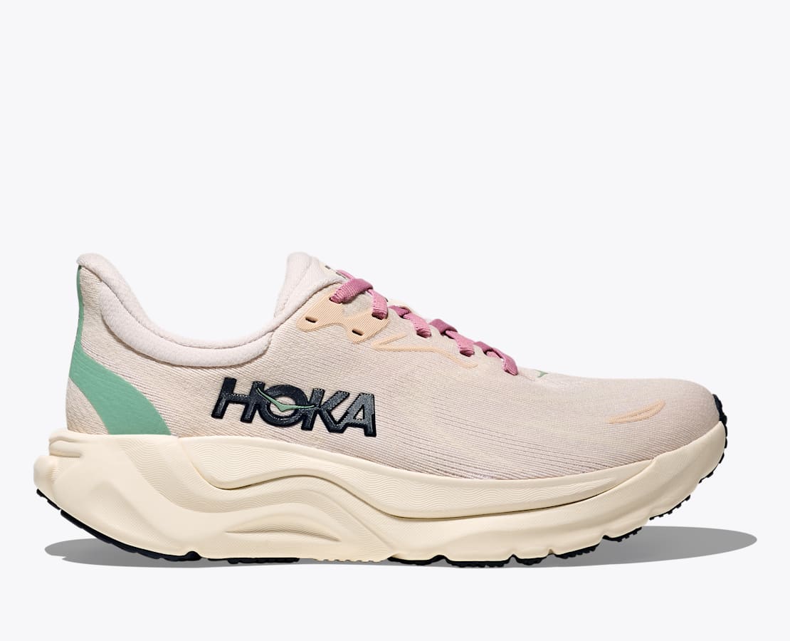ランニングシューズ｜レディース】HOKA® 公式サイト