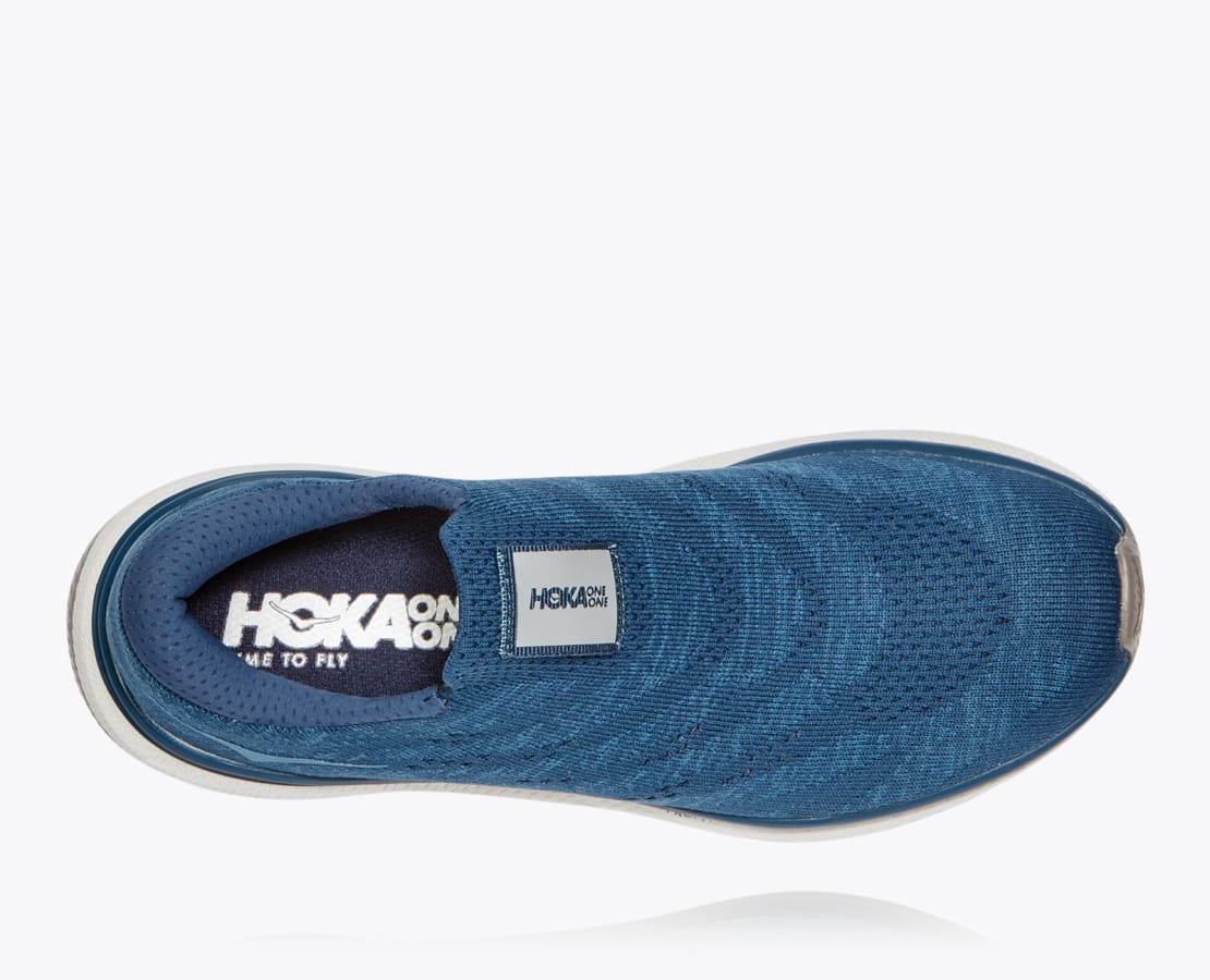 hoka cavu 2