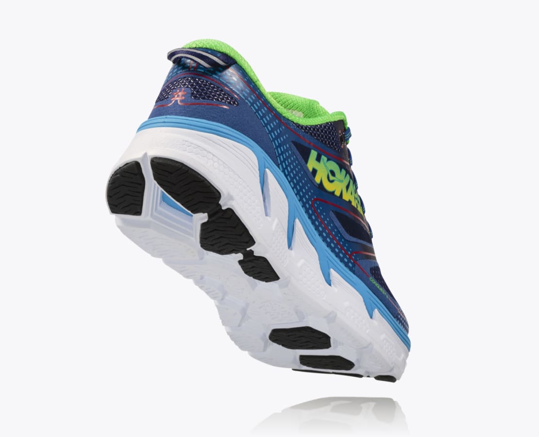 Hoka one one conquest 3 m top