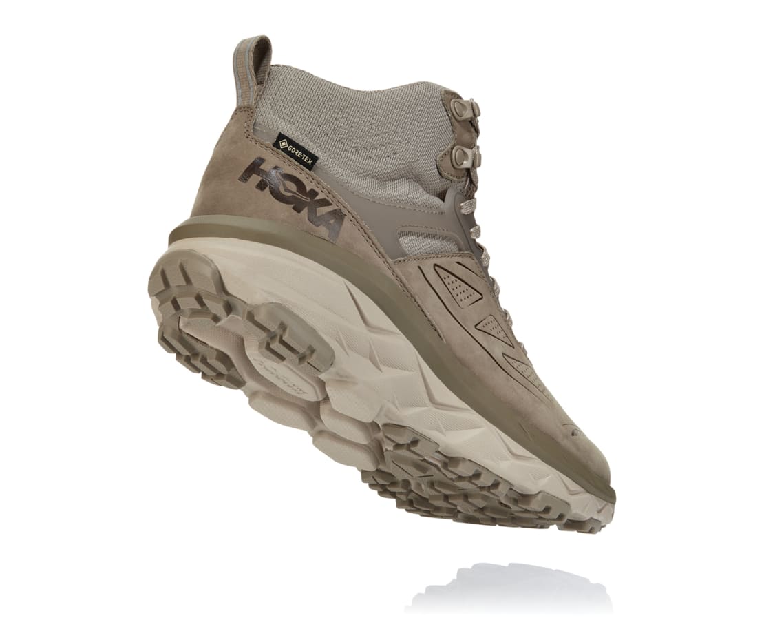 hoka m challenger low gore tex