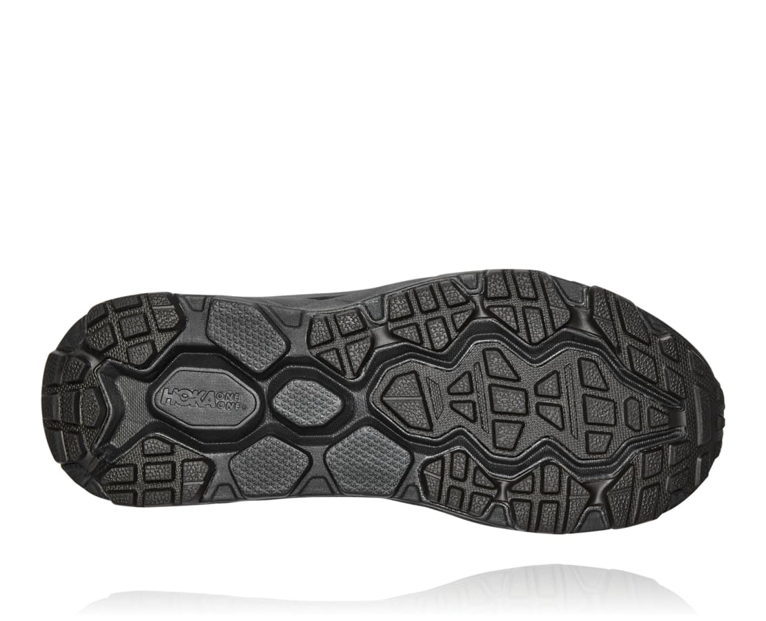 hoka challenger low