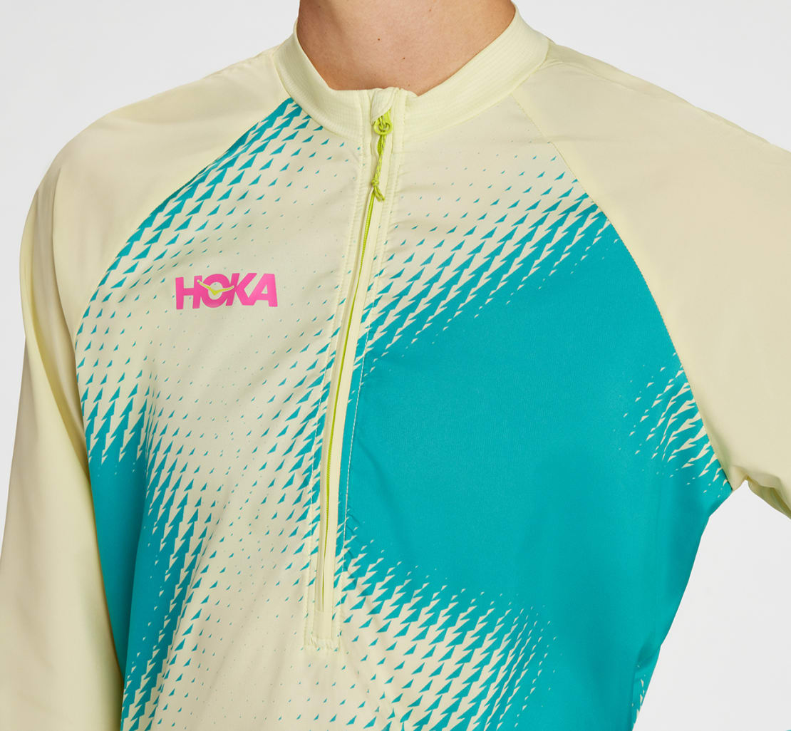 HOKA ONE ONE® 1/2 Zip Wind Shell for Women | HOKA ONE ONE®