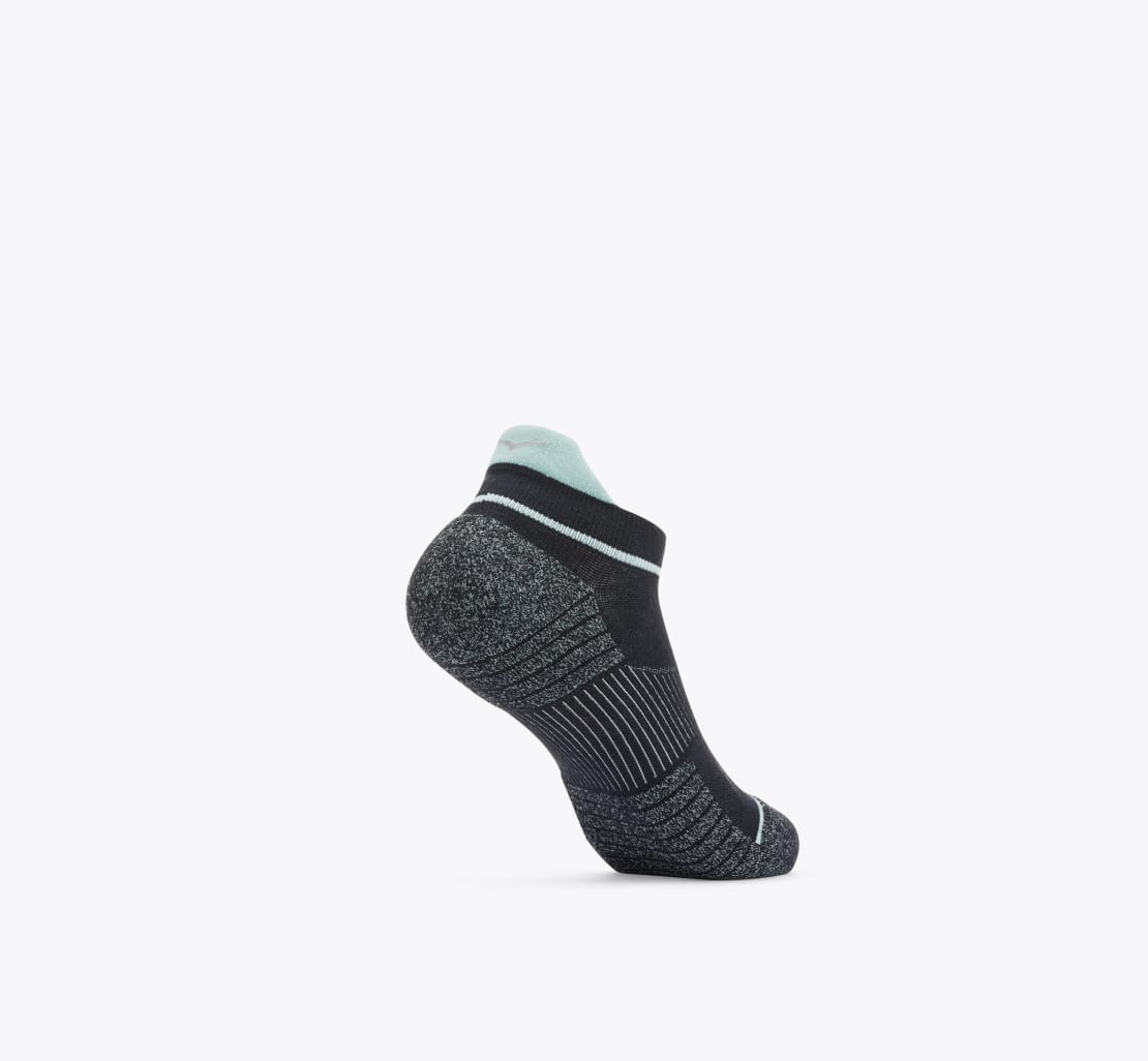 靴 Naonao HOKA®公式サイト【ノーショーソックス|NO-SHOW RUN SOCK
