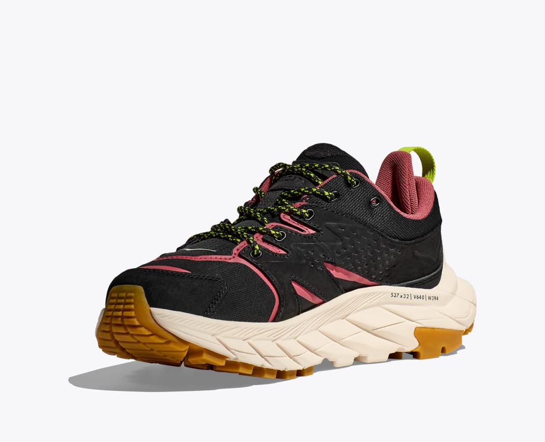 hoka one one m anacapa low gtx