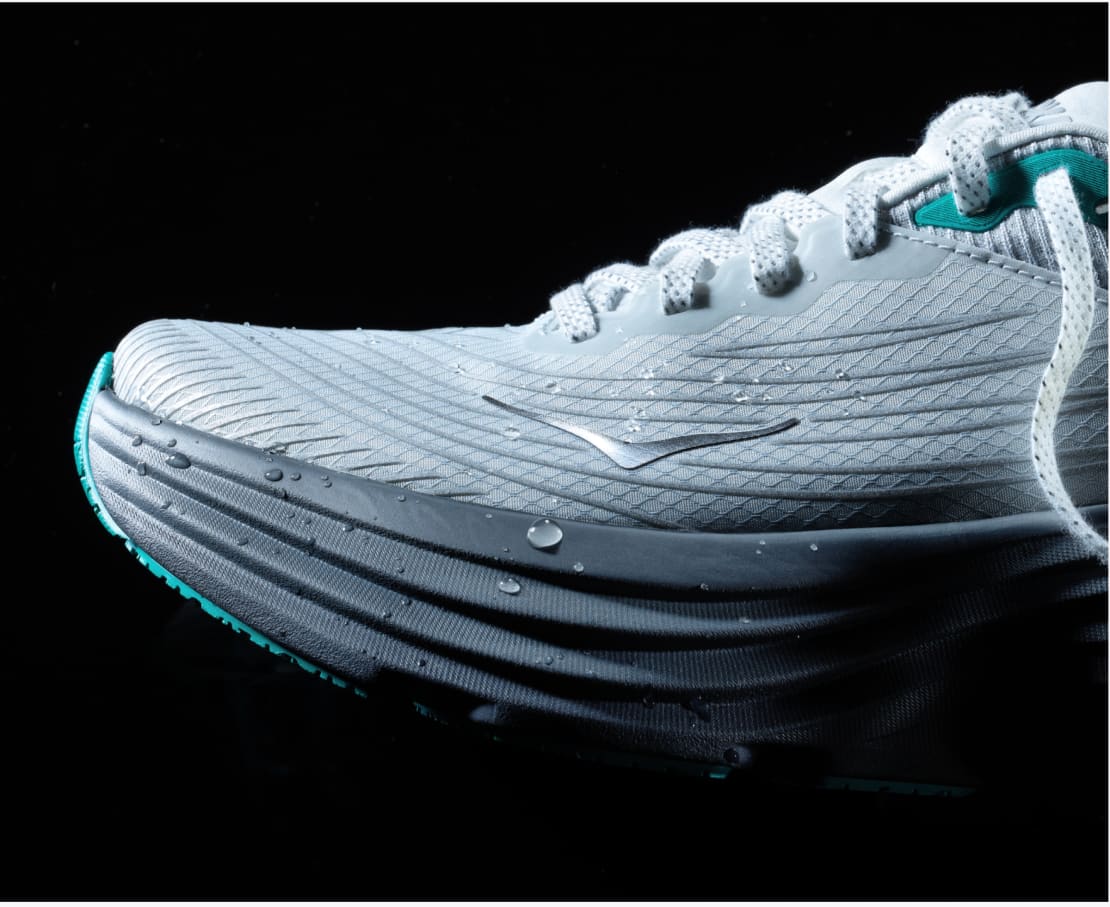 日本最大の HOKA ONE ONE® ONE HOKA | for 8 Bondi Stealth/Tech ONE® スパイク・シューズ