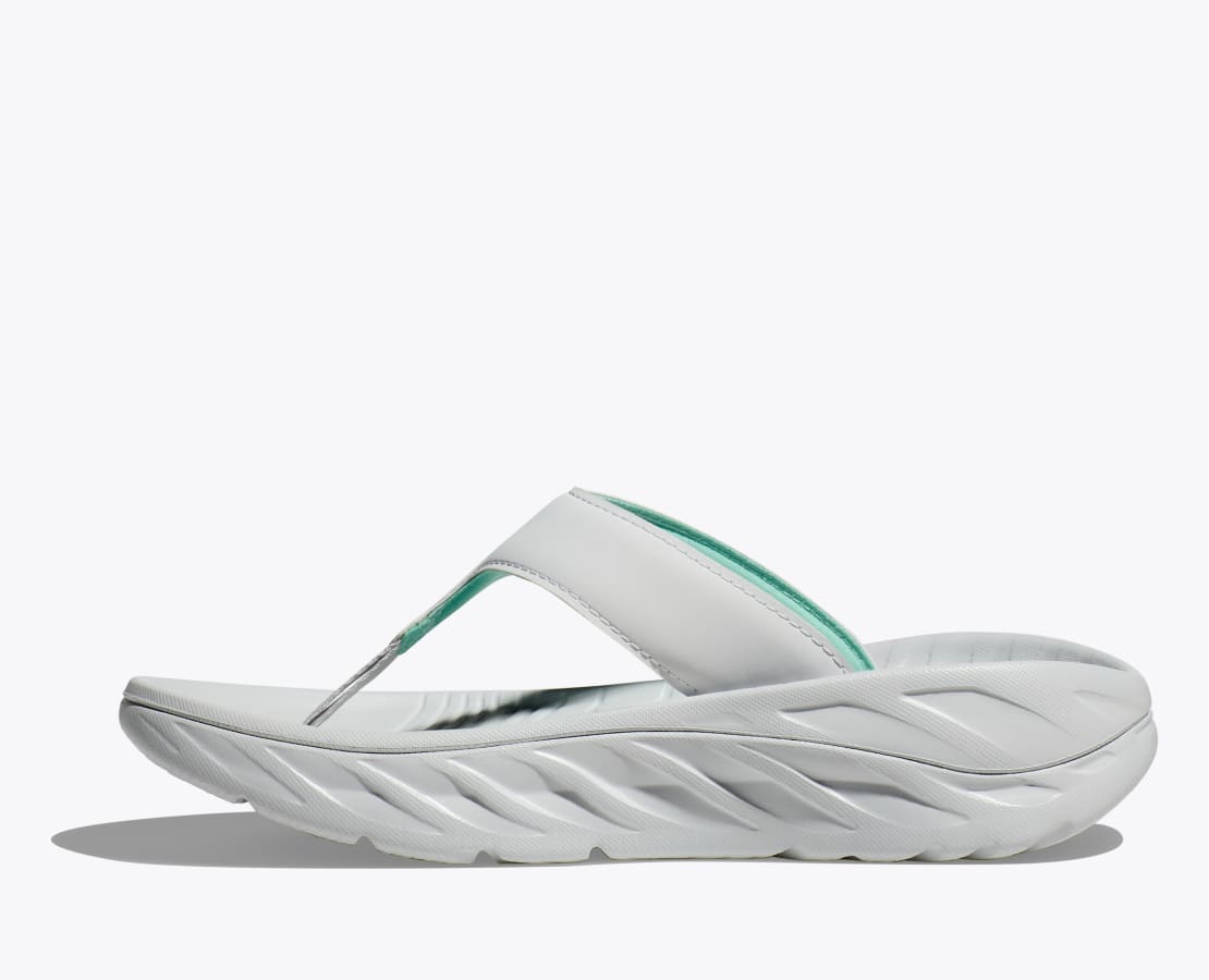 HOKA ONE ONE＞ORA RECOVERY FLIP リカバリーフリップ/サンダル