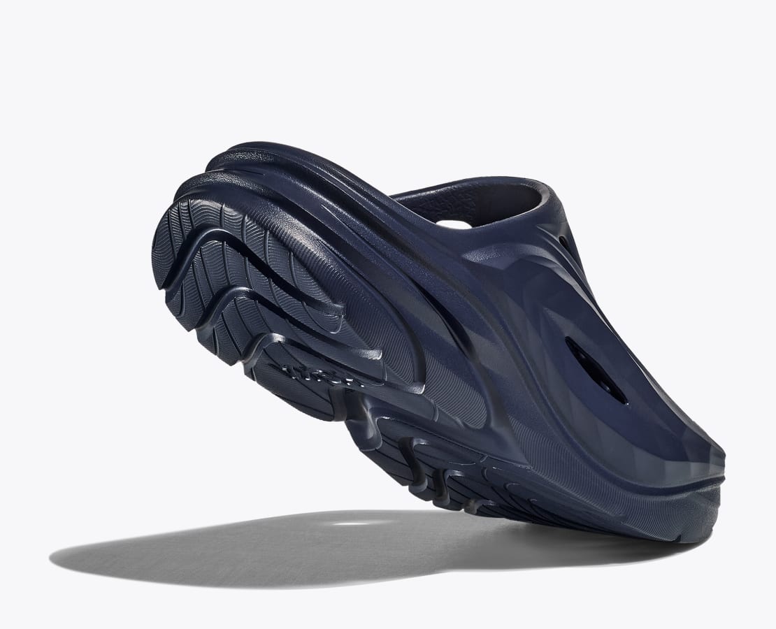 魅了 Mule Recovery Ora ONE® ONE HOKA for ONE® ONE HOKA | 靴