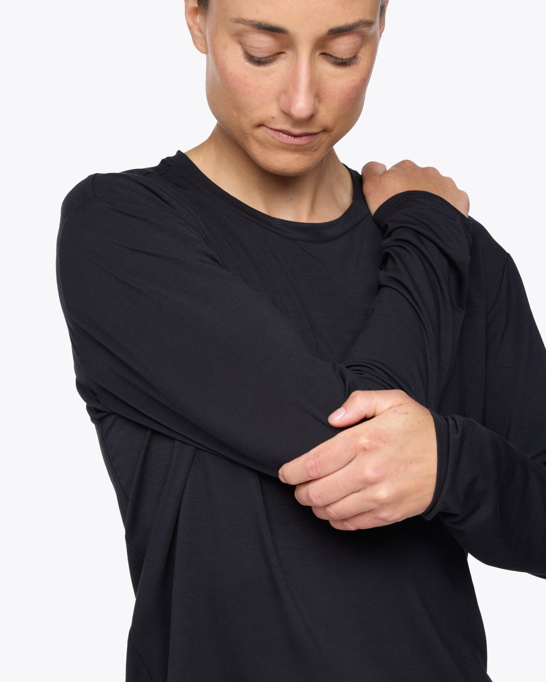 HOKA ONE ONE® Essential LS Tee for Women | HOKA ONE ONE®
