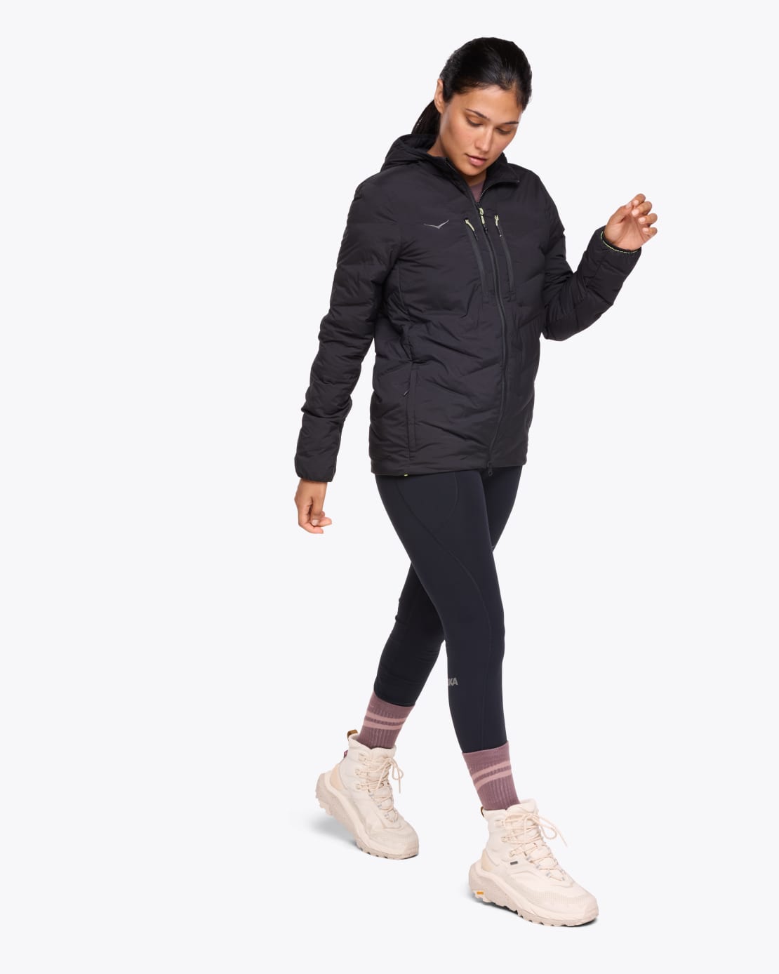 HOKA®公式サイト【スカイフィル アウトドア ジャケット|SKYFILL OUTDOOR JACKET 197634536842 | レディース】ホカ  オネオネ™