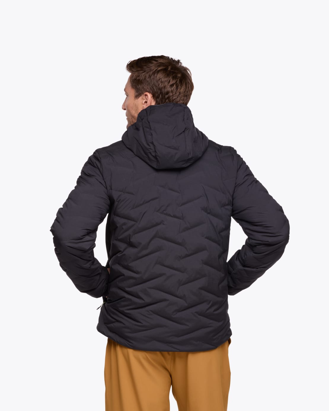 HOKA®公式サイト【スカイフィル アウトドア ジャケット|SKYFILL OUTDOOR JACKET 197634536460 | メンズ】ホカ  オネオネ™
