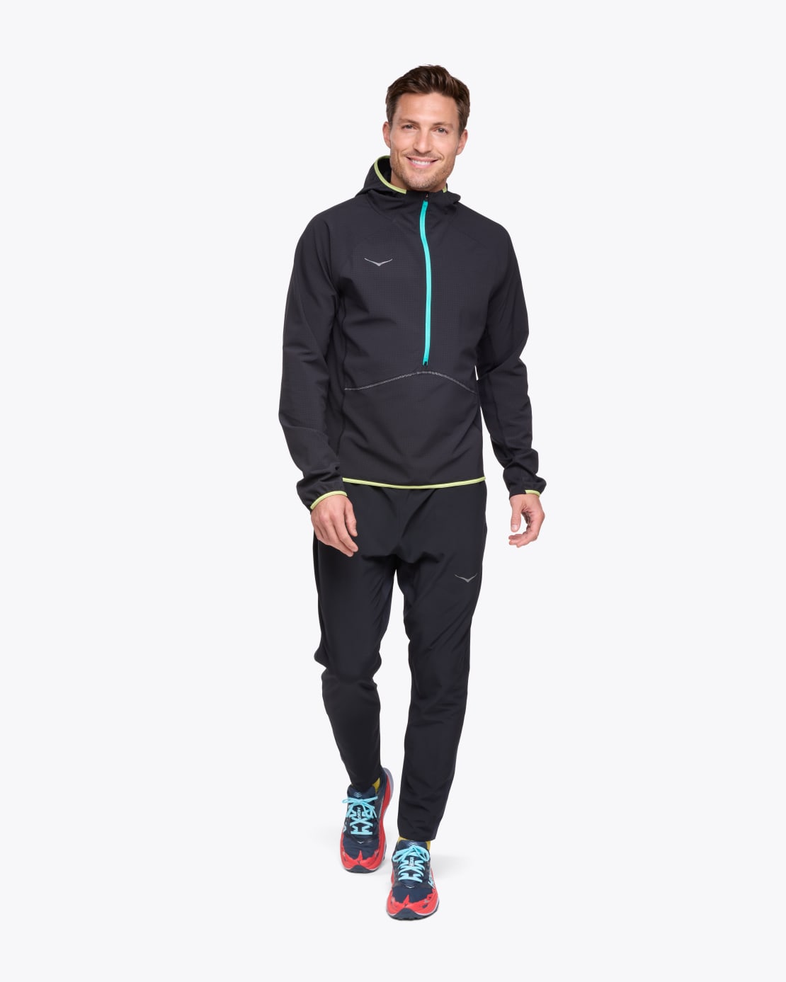 HOKA®公式サイト【スカイグロー 1/2 ジップ|SKYGLOW 1/2 ZIP 1156098 | メンズ】ホカ オネオネ™