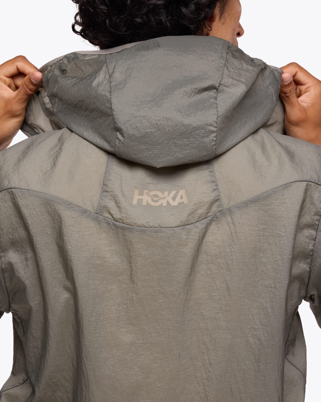 HOKA®公式サイト【スカイフロー ジャケット|SKYFLOW JACKET