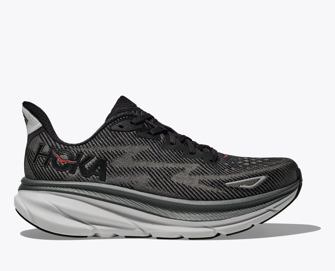 まるで宙を駆けるかのよう!? 進化したHOKA®「クリフトン」の実力