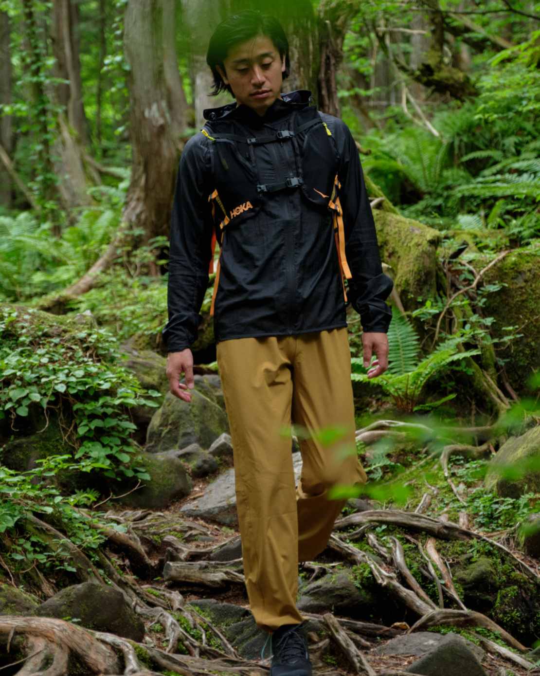 ウォーキング・ランニングウェア Hoka skyflow jacket HOKA®公式サイト【スカイフロー ジャケット|SKYFLOW JACKET