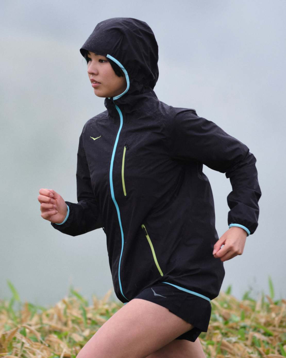 HOKA®公式サイト【テックスカイ ウォータープルーフ ジャケット|TECSKY 