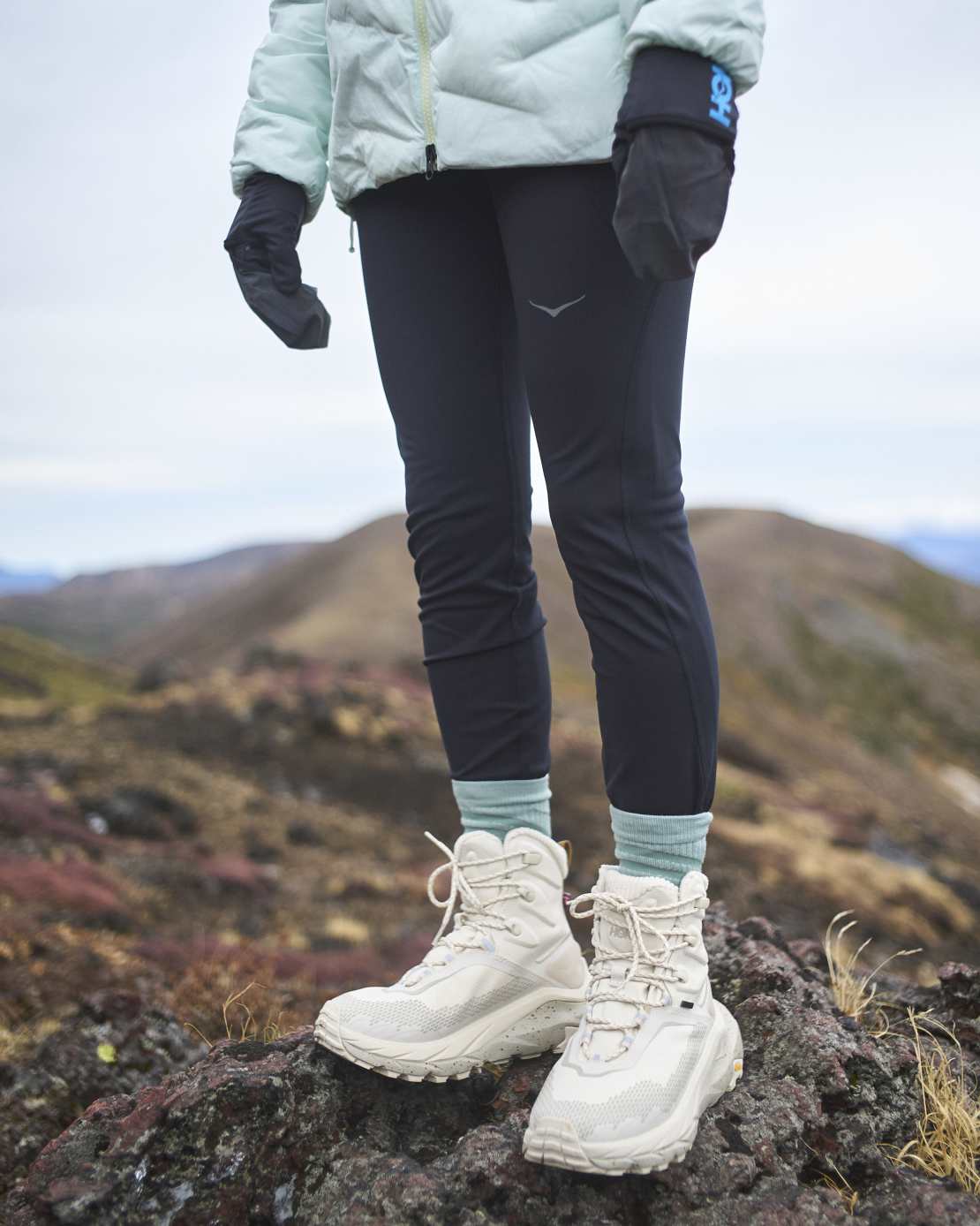 HOKA®公式サイト【エラロ ニット タイツ 27インチ|ELARO KNIT