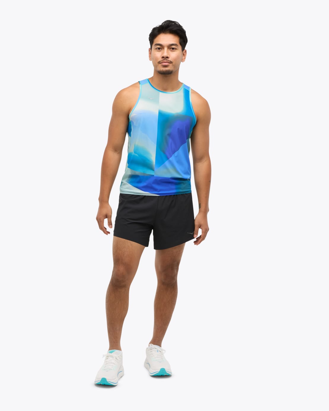 HOKA®公式サイト【エアロライト ラン タンク|AIROLITE RUN TANK
