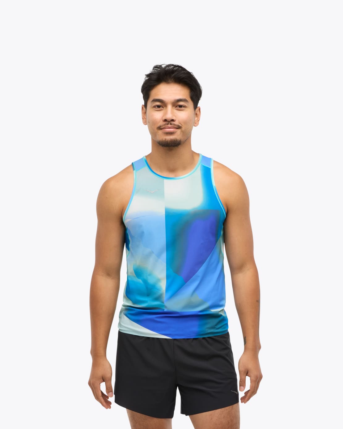 HOKA®公式サイト【エアロライト ラン タンク|AIROLITE RUN TANK HOKA®公式サイト【エアロライト ラン タンク|AIROLITE RUN TANK