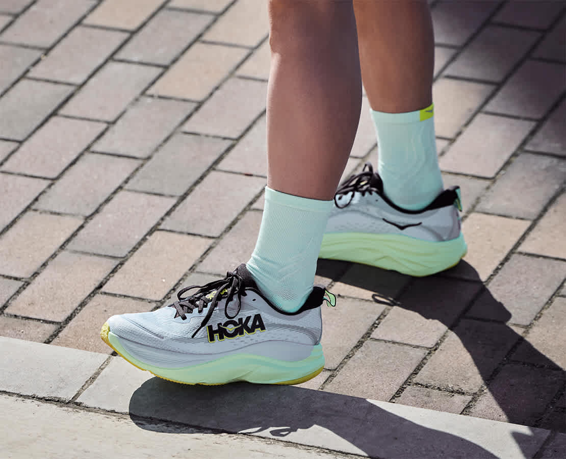 HOKA®公式サイト【スカイフロー|SKYFLOW 197634725574 | メンズ