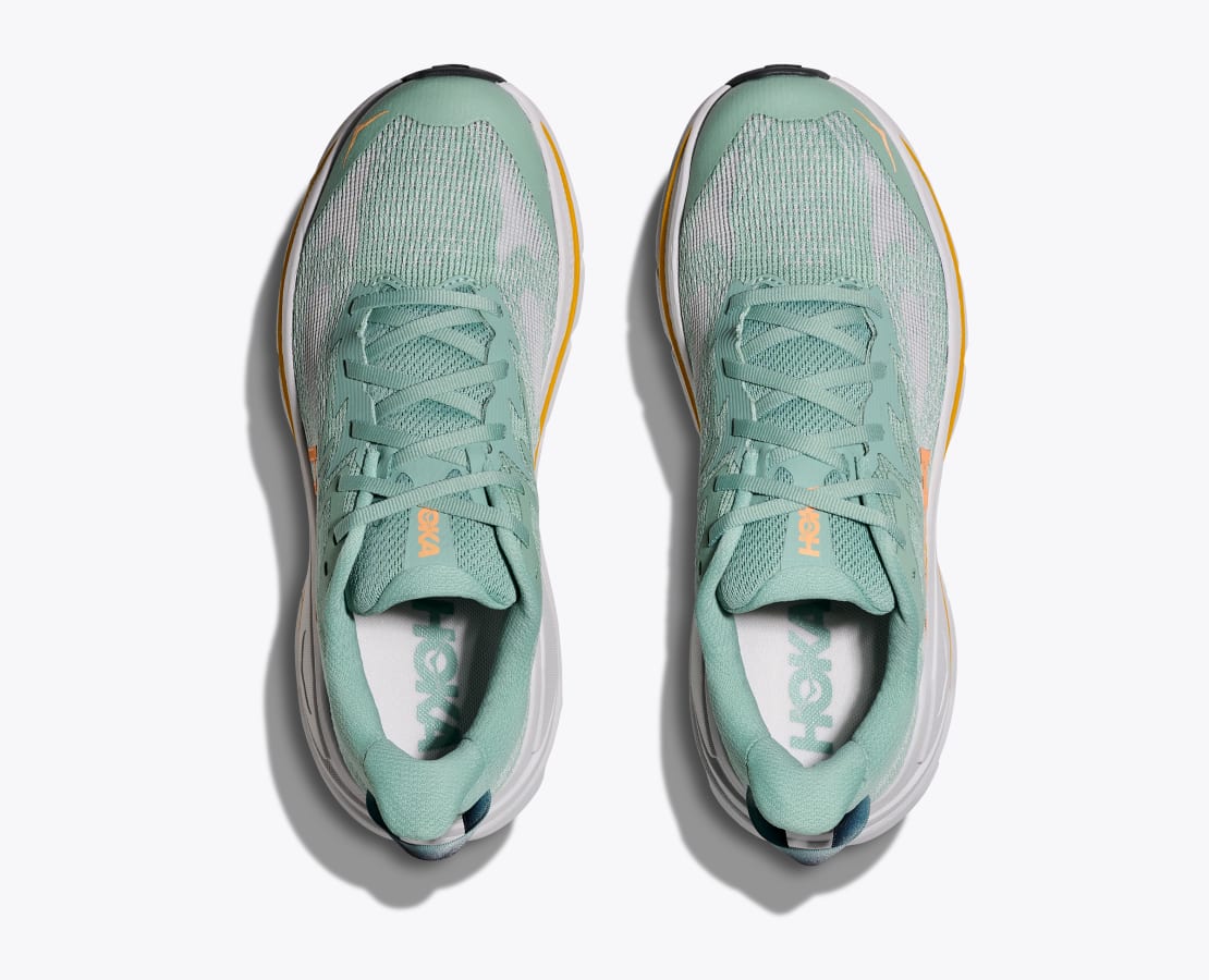 HOKA®公式サイト【チャレンジャー 8|CHALLENGER 8 1168717