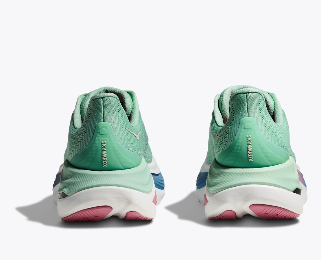 HOKA®公式サイト【スカイワード X|SKYWARD X 1147912