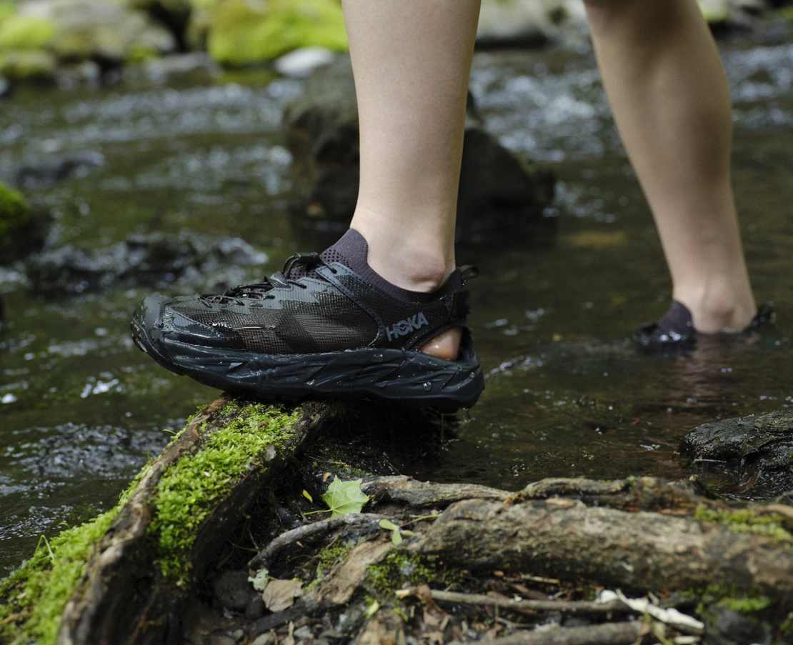 HOKA ホパラ2 HOPARA2 ブラック 23cm HOKA HOPARA 2 ブラック / ブラック （ホカ ホパラ2-ブラック