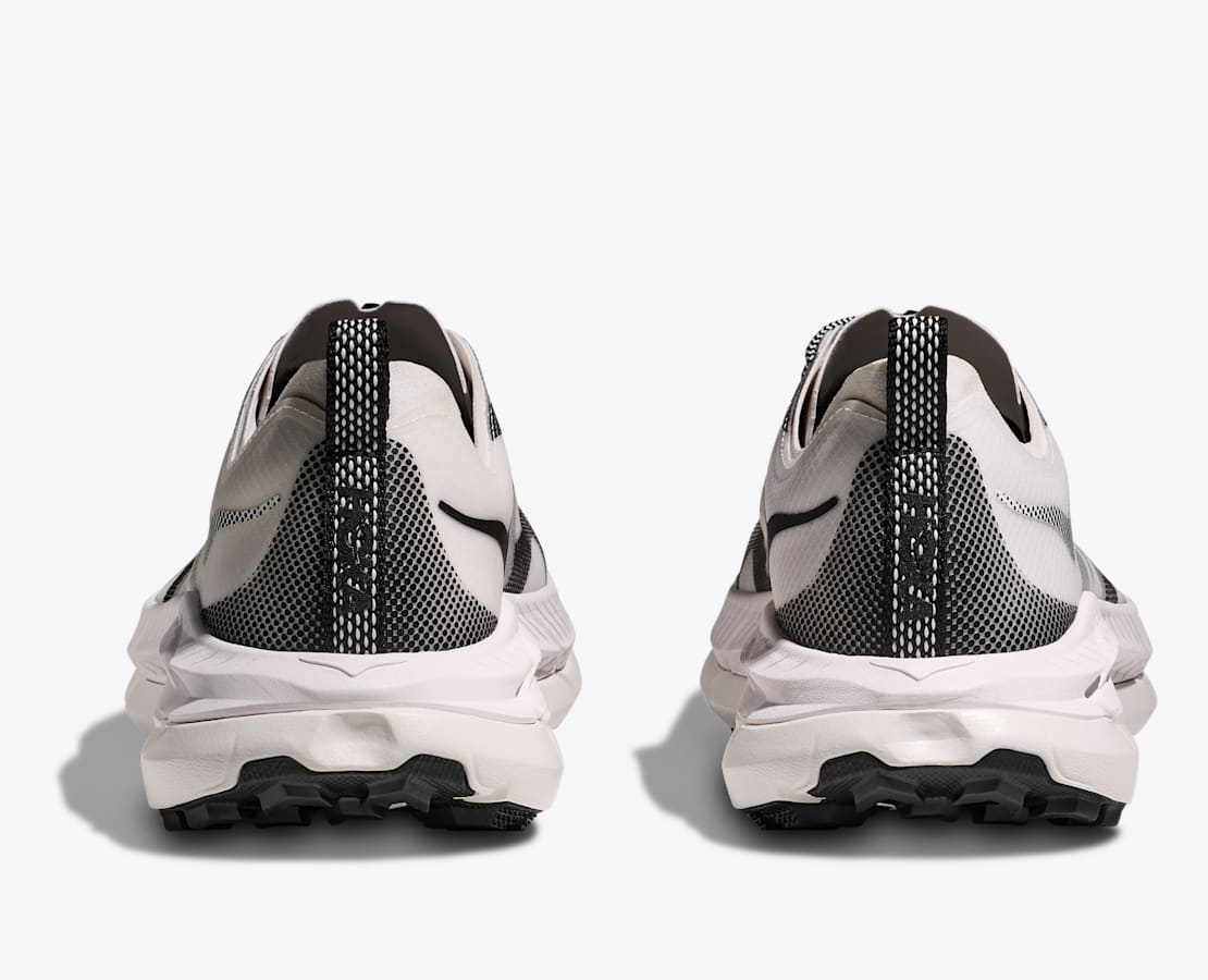 HOKA®公式サイト【ステルス/テック マファテ スピード 4 LITE
