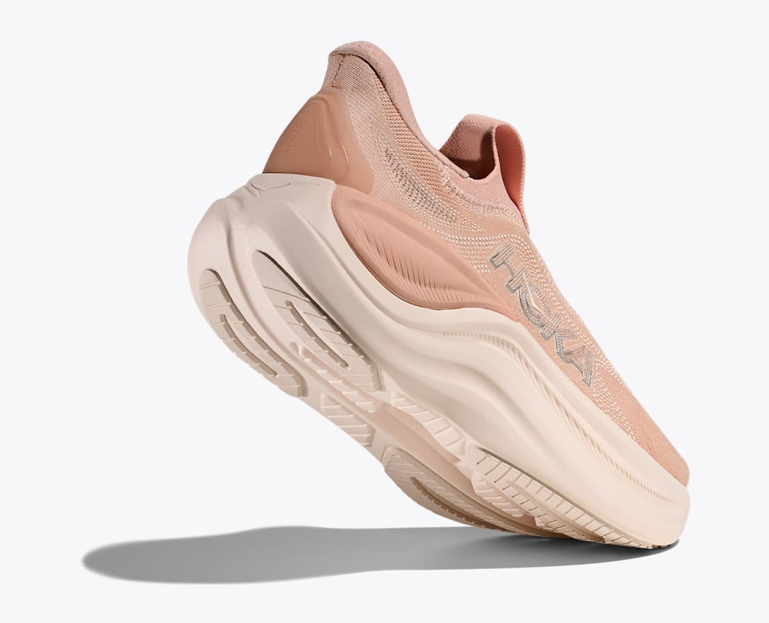 そら HOKA®公式サイト【スカイワード レースレス|SKYWARD LACELESS