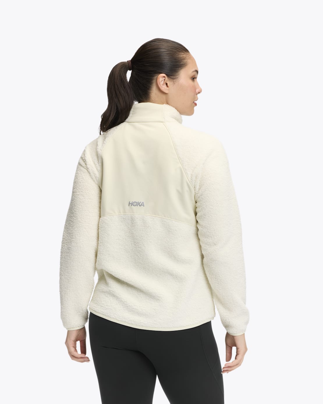 HOKA フリース 軽量 ベースキャンプフリース M 試着の HOKA®公式サイト