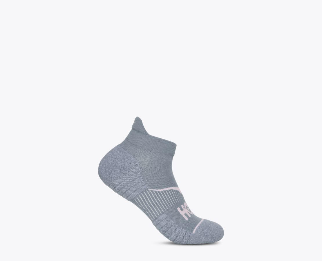 HOKA®公式サイト【ノーショーソックス|No-Show Run Sock 1121118