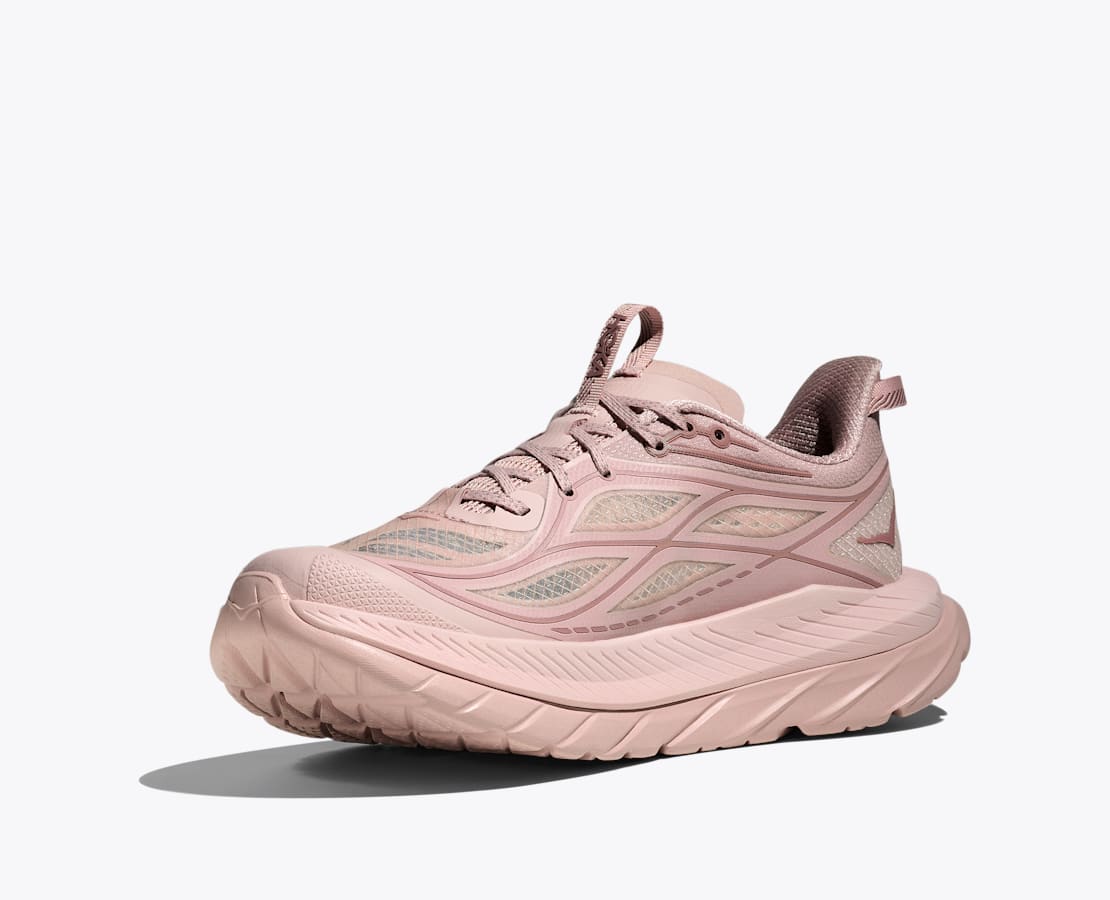 HOKA®公式サイト【マッハ リマスタード|Mach Remastered 1176251