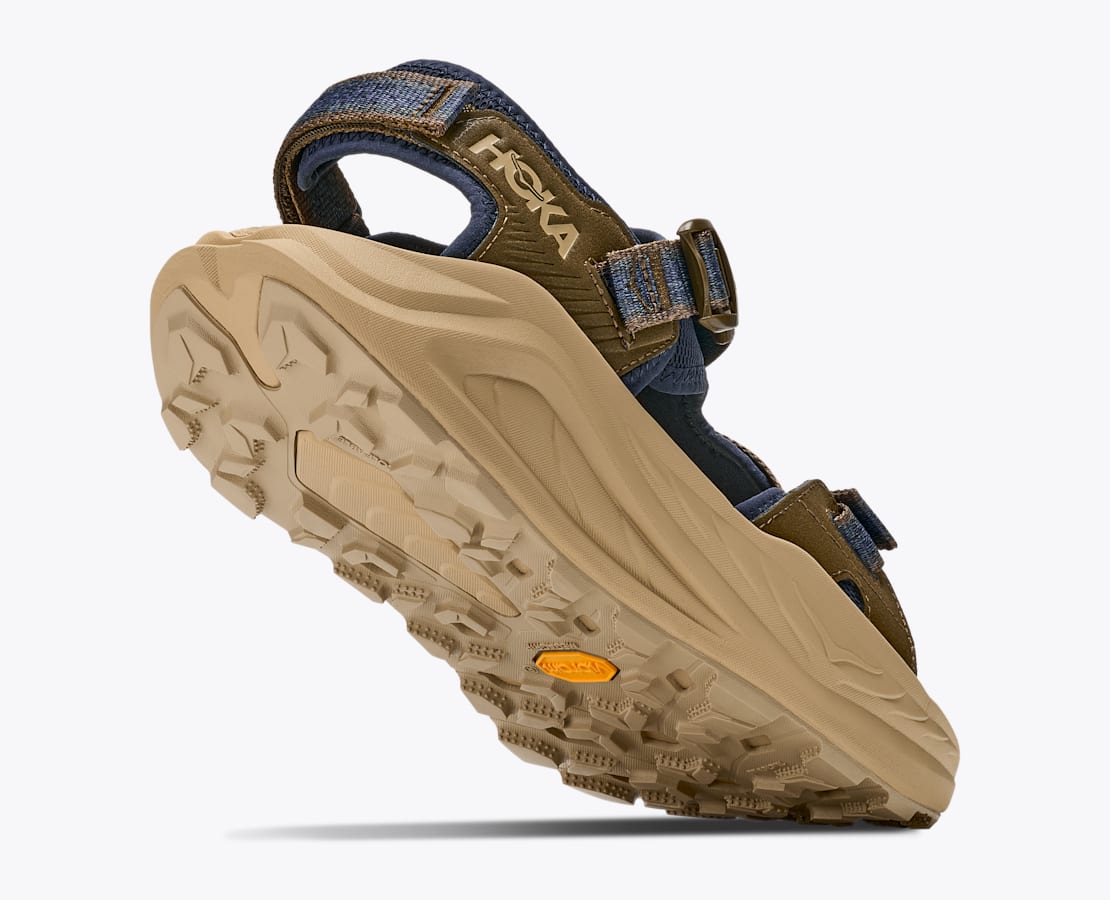 HOKA®公式サイト【インフィニ ハイク TC|Infini Hike TC 1162570