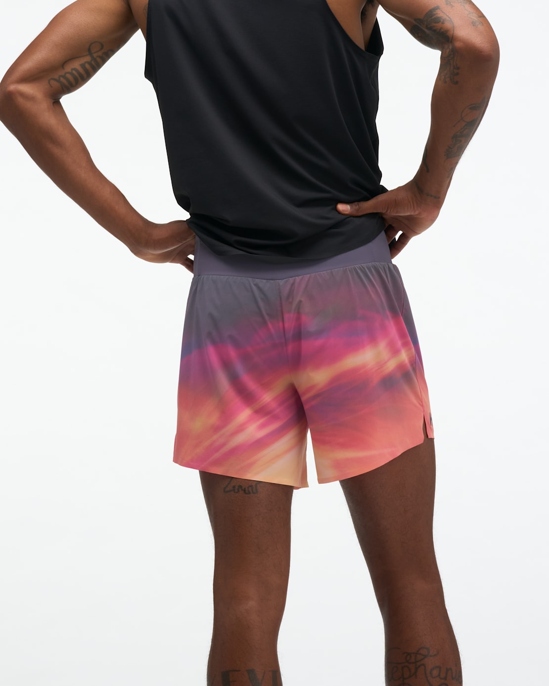 HOKA®公式サイト【トレイル レース ショート TR プリント|Trail Race