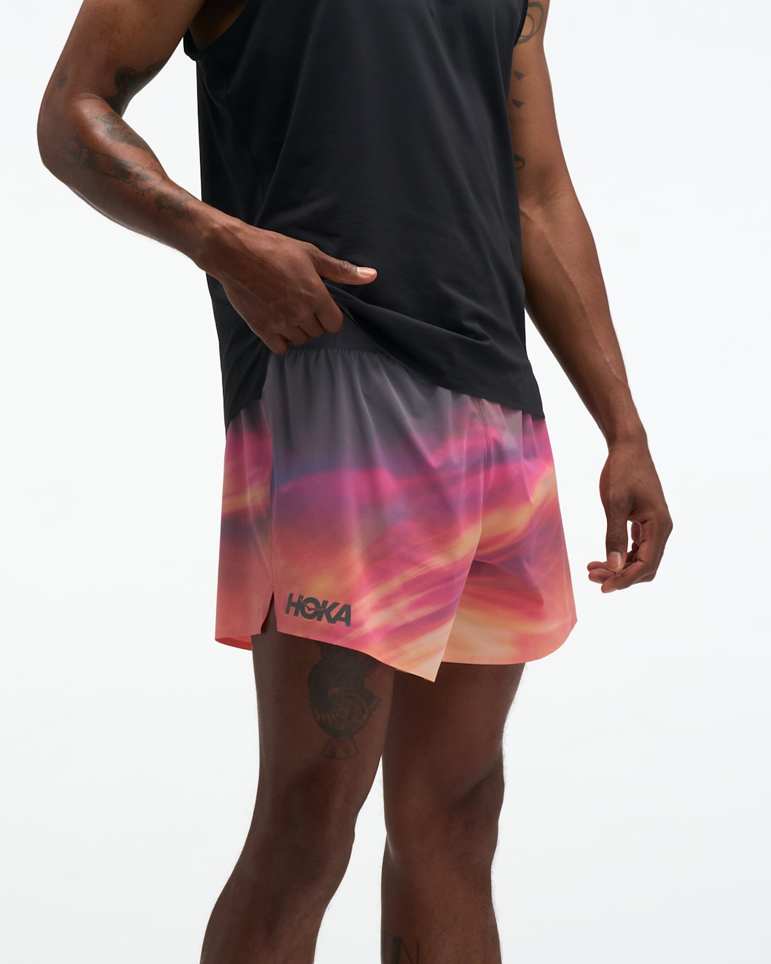 HOKA®公式サイト【トレイル レース ショート TR プリント|Trail Race