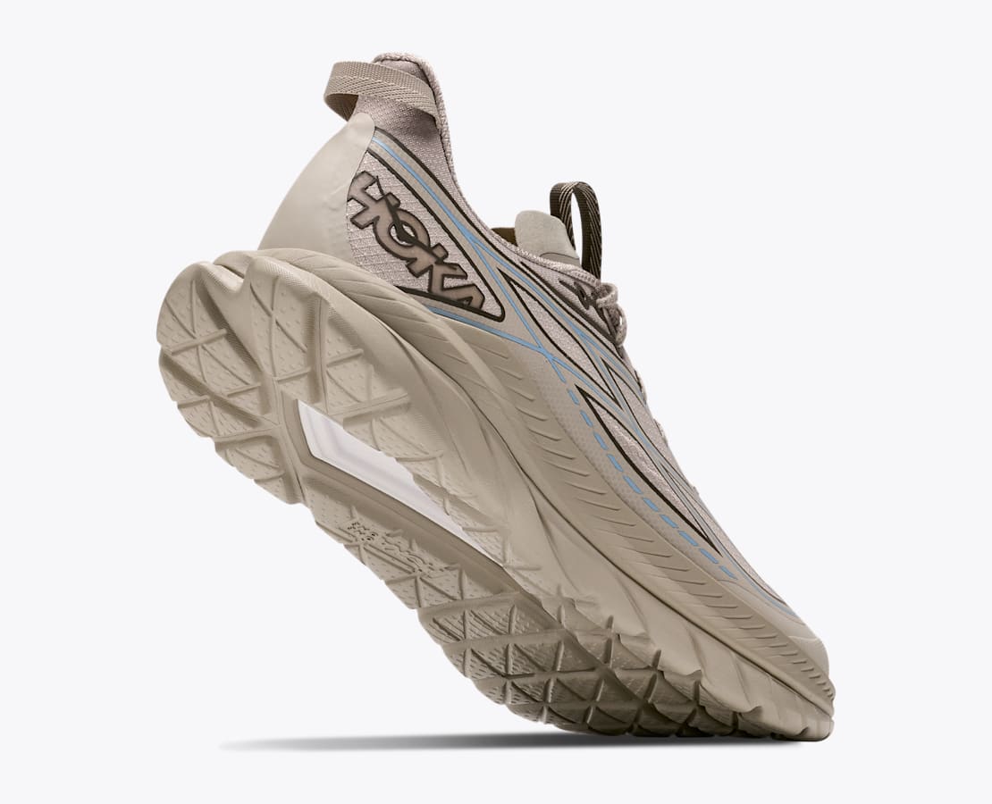 HOKA®公式サイト【マッハ リマスタード|Mach Remastered 1176250M