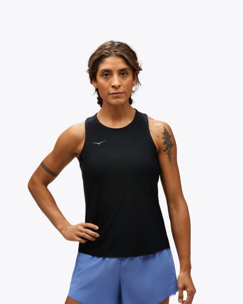 HOKA®公式サイト【エアロライト ラン タンク|AIROLITE RUN TANK