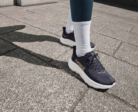 HOKA®公式サイト【クリフトン 10|CLIFTON 10 197634751276