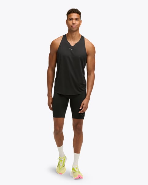 【ムラ】HOKA シングレットパンツ　日本M （USサイズ:S）新品未使用 HOKA®公式サイト【レース デイ シングレット|RACE DAY SINGLET
