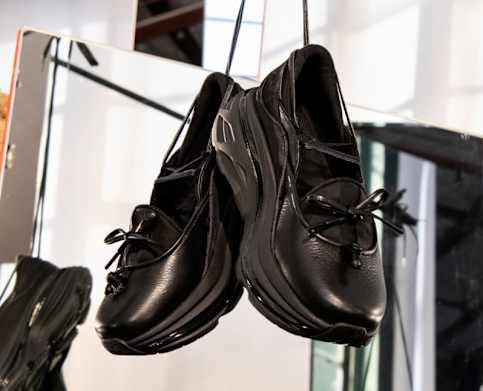 HOKA®公式サイト【ボンダイ メリージェーン|Bondi Mary Jane 1171546