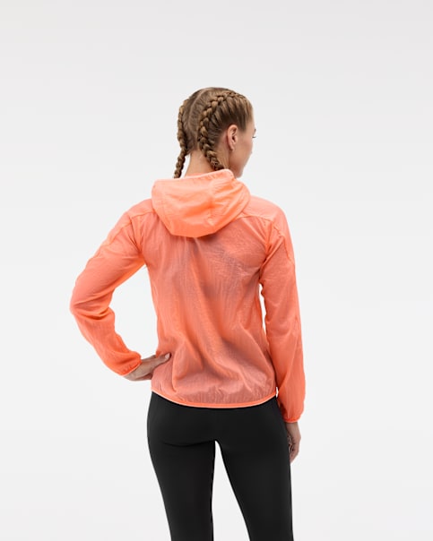 HOKA®公式サイト【スカイフロー ジャケット|Skyflow Jacket 1141671
