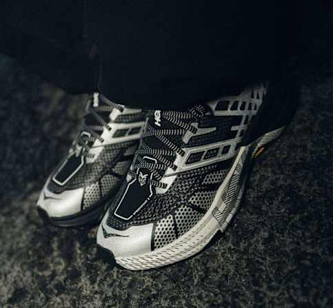 HOKA®公式サイト【ステルス/テック スピードゴート 2|Stealth/Tech