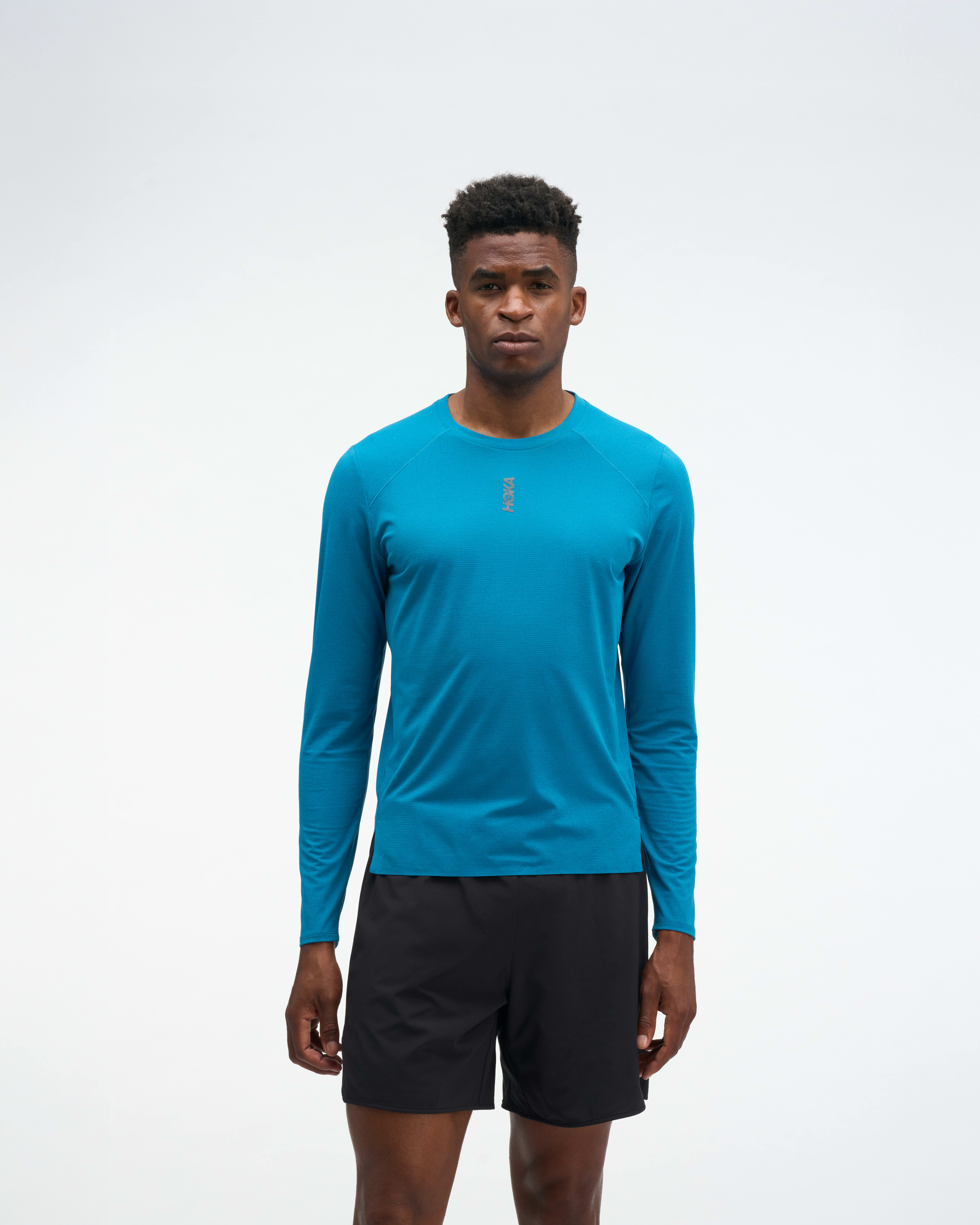 アパレル｜トップス｜メンズ】HOKA® 公式サイト（ホカオネオネ™）
