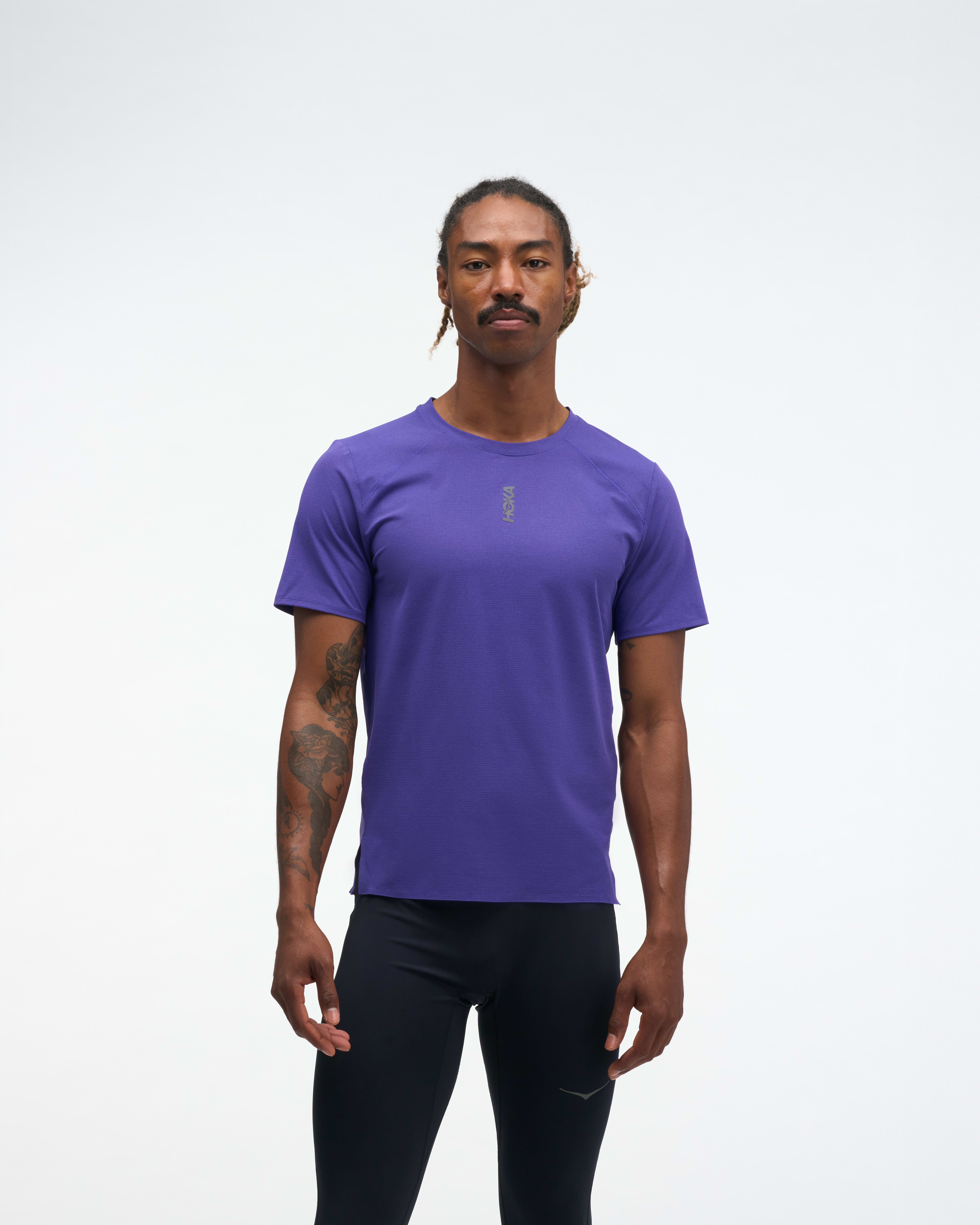 アパレル｜トップス｜メンズ】HOKA® 公式サイト（ホカオネオネ™）