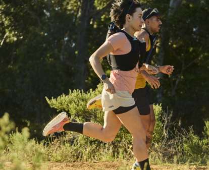 HOKA ウェア　上下　セットアップ　Ｌ アパレル |パフォーマンスウェア】HOKA® 公式サイト