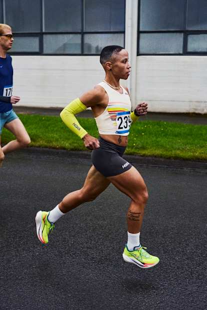 セットアップ】HOKA® 公式サイト（ホカオネオネ™）