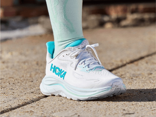 HOKA® 公式サイト【クリフトンが愛される10の理由】ホカオネオネ™ HOKA® 公式サイト【クリフトンが愛される10の理由】ホカオネオネ™